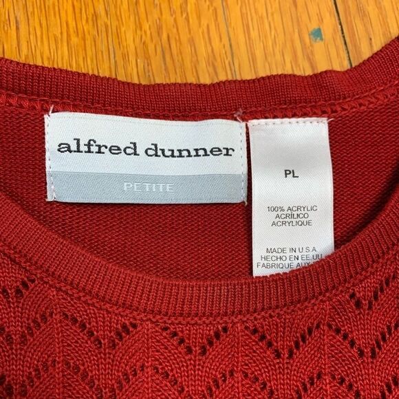 Alfred Dunner petite large rust-colored short sleeved sweater pullover - Picture 3 of 6
